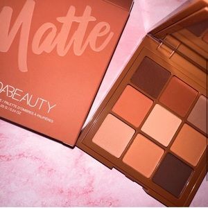 Huda Beauty Warm Matte Eyeshadow Palette
